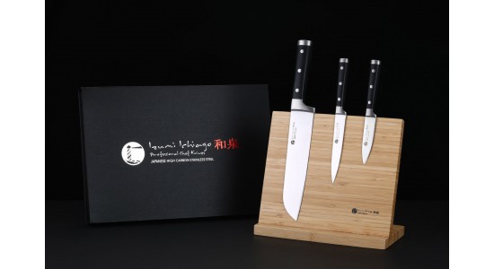 IZUMI ICHIAGO - 3-tlg. Santokumesser -Set "Professional Chef Knives" inkl..Bambus-Magnetmesserhalter