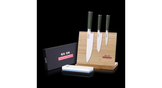 Miyazaki Kodawari 3 tlg. Kochmesser set mit Magnetmesserhalter & Wasserschleifstein, Griff aus Pakkaholz grün 